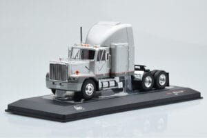 GMC General SBFA Zilver IXO 1:43 TR166