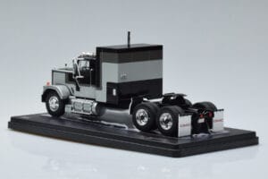 GMC General Zilver Zwart IXO 1:43 TR117 Metaal — afbeelding 5 van 6