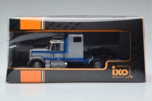 GMC General Zilver IXO 1:43 TR079 Metaal — afbeelding 6 van 6
