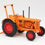 Hanomag R28 Landbouwtractor Minichamps 1:18 109153072 - image 4 of 6