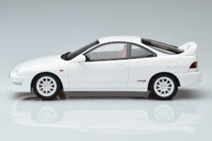 Honda Integra DC2 Euro Spec Wit Otto 1:18 OT974 Hars — afbeelding 3 van 6