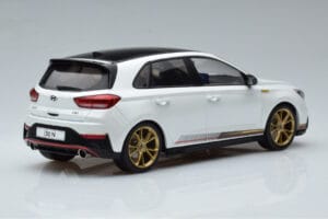 Hyundai i30 N PD Atlas Wit MCG 1:18 MCG18376 Metaal — afbeelding 2 van 6