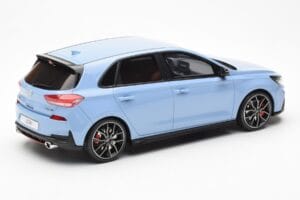 Hyundai i30 N Lichtblauw Otto 1:18 OT425 Hars — afbeelding 2 van 6