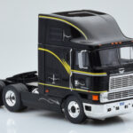 International Eagle Cabover Zwart IXO 1:43 - image 3 of 5