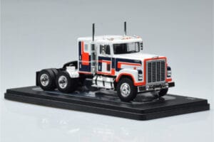 International Transtar 4300 Wit IXO 1:43 TR153 Metaal — afbeelding 4 van 6