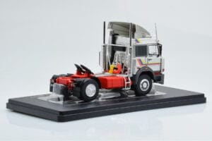 Iveco Turbo Star 190-42 Zilver IXO 1:43 TR163 Metaal — afbeelding 2 van 6