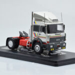 Iveco Turbo Star 190-42 Zilver IXO 1:43 - image 4 of 6
