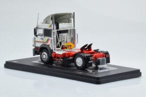 Iveco Turbo Star 190-42 Zilver IXO 1:43 TR163 Metaal — afbeelding 5 van 6