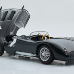 Jaguar C-Type Groen AUTOart 1:18 - image 3 of 8