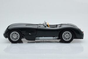 Jaguar C-Type Groen AUTOart 1:18 73500 Metaal — afbeelding 5 van 8