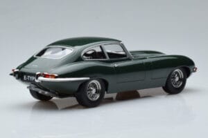 Jaguar E-Type Series 1 British Racing Groen KK-Scale 1:18 KKDC180431 Metaal — afbeelding 2 van 6