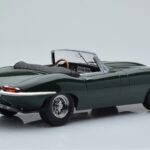 Jaguar E-Type Series 1 Roadster Groen KK-Scale 1:18 - image 2 of 6