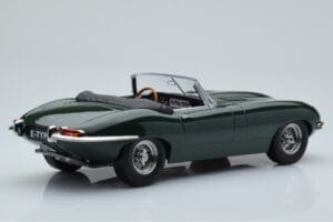 Jaguar E-Type Series 1 Roadster Groen KK-Scale 1:18 KKDC180481 Metaal — afbeelding 2 van 6