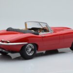 Jaguar E-Type Series 1 Roadster Rood KK-Scale 1:18 - image 2 of 6