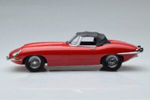 Jaguar E-Type Series 1 Roadster Rood KK-Scale 1:18 KKDC180484 Metaal — afbeelding 3 van 6