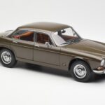 Jaguar XJ6 Series 1 4.2 Sable Bruin Paragon 1:18 2011004 - image 6 of 8