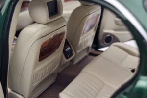 Jaguar XJ6 X350 Racing Groen Almost Real 1:18 810502 Metaal — afbeelding 10 van 13