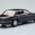 Jaguar XJ6 XJ40 Ebony Zwart Almost Real 1:18 - image 3 of 11