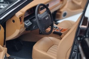 Jaguar XJ6 XJ40 Ebony Zwart Almost Real 1:18 810543 Metaal — afbeelding 8 van 11