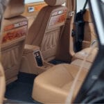 Jaguar XJ6 XJ40 Ebony Zwart Almost Real 1:18 - image 9 of 11