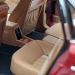 Jaguar XJ6 XJ40 Flamenco Rood Almost Real 1:18 - image 10 of 11