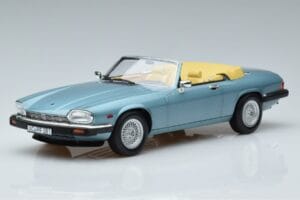 Jaguar XJS V12 Cabriolet Lichtblauw Metallic Norev 1:18 182635 Metaal