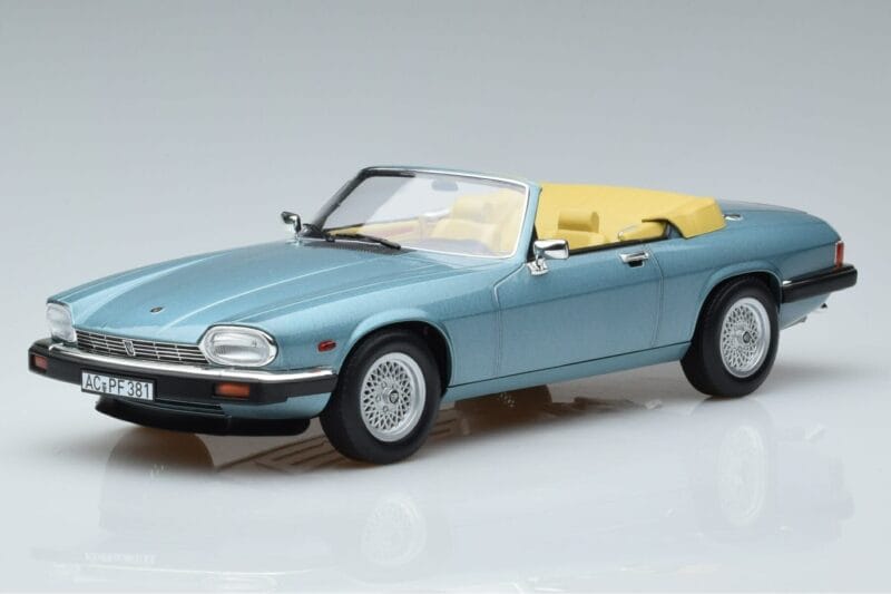 Jaguar XJS V12 Cabriolet Lichtblauw Metallic Norev 1:18 182635 Metaal