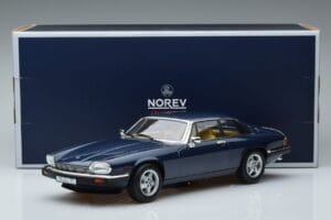 Jaguar XJS V12 Blauw Metallic Gelimiteerde Editie Norev 1:18 182622 Metaal — afbeelding 6 van 6