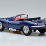 Jaguar XKSS Blauw AUTOart 1:18 - image 7 of 9