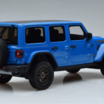 Jeep Wrangler Rubicon 392 Blauw GT Spirit 1:18 - image 2 of 6