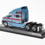 Kenworth T2000 Lichtblauw Rood IXO 1:43 TR180 - image 4 of 4