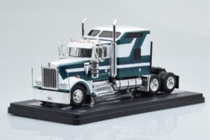 Kenworth W900 Groen Wit IXO 1:43 TR164