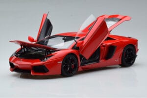 Lamborghini Aventador LP700-4 Andromeda Rood AUTOart 1:18 74669 Metaal — afbeelding 2 van 10