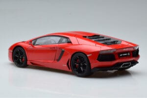 Lamborghini Aventador LP700-4 Andromeda Rood AUTOart 1:18 74669 Metaal — afbeelding 7 van 10