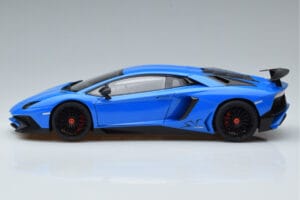 Lamborghini Aventador LP750-4 SV Blauw AUTOart 1:18 74559 Composiet — afbeelding 4 van 8