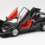 Lamborghini Countach LP 5000 Quattrovalvole Zwart Kyosho 1:18 08320BK - image 2 of 8
