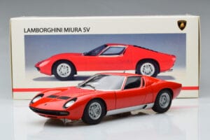 Lamborghini Miura SV Rood AUTOart 1:18 74543 Metaal — afbeelding 8 van 8
