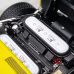 Lamborghini Miura SV Geel Kyosho 1:18 - image 9 of 11