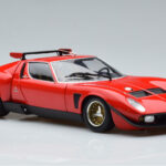 Lamborghini Miura SVR Rood Kyosho 1:18 - image 6 of 9