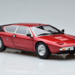 Lamborghini Urraco P250 Rood Kyosho 1:18 - image 6 of 10