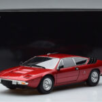 Lamborghini Urraco P250 Rood Kyosho 1:18 - image 10 of 10