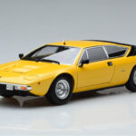 Lamborghini Urraco Geel Kyosho 1:18