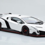 Lamborghini Veneno Wit AUTOart 1:18 - image 6 of 8