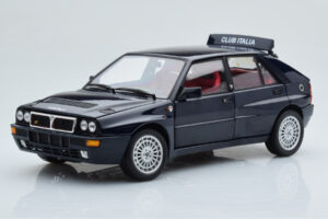 Lancia Delta HF Integrale Club Italia Blauw Kyosho 1:18
