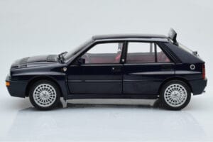 Lancia Delta HF Integrale Club Italia Blauw Kyosho 1:18 08343SC Metaal — afbeelding 5 van 8