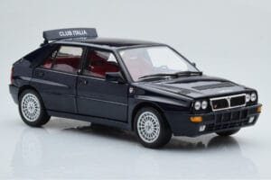 Lancia Delta HF Integrale Club Italia Blauw Kyosho 1:18 08343SC Metaal — afbeelding 6 van 8
