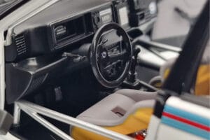 Lancia Delta HF Integrale Evoluzione Test Car Kyosho 1:18 08348G Metaal — afbeelding 7 van 9