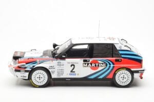 Lancia Delta Integrale 16V #2 M. Biasion / T. Siviero Rally Safari 1990 IXO 1:18 18RMC139A Metaal — afbeelding 3 van 6