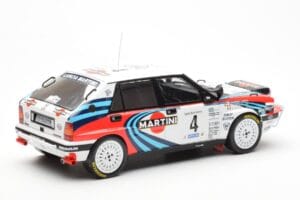 Lancia Delta Integrale 16V #4 A. Fiorio Rally Safari 1990 IXO 1:18 18RMC139B Metaal — afbeelding 2 van 6