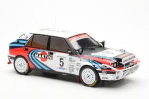 Lancia Delta Integrale 16V #5 J. Kankkunen / J. Piironen Rally Safari 1990 IXO 1:18 18RMC139C Metaal — afbeelding 4 van 6